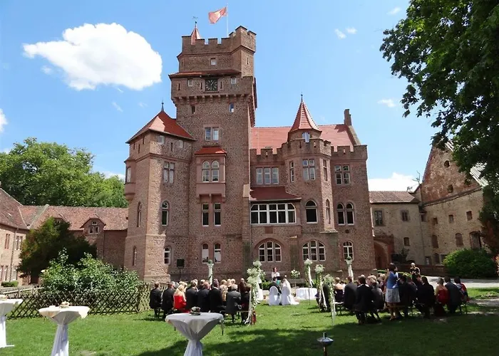 Schloss Altenhausen photo
