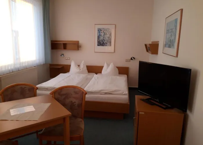 Hotel Zum Sportforum Blankenburg  photo