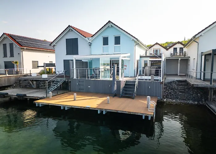 Seehaus Pippa Mit Sauna And Whirlpool Direkt Am See Mücheln képek