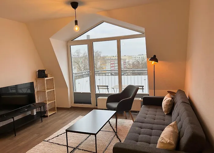 Modernes Apartment Mit Balkon Und Parkplatz Nahe Uniklinik Magdeburg foto
