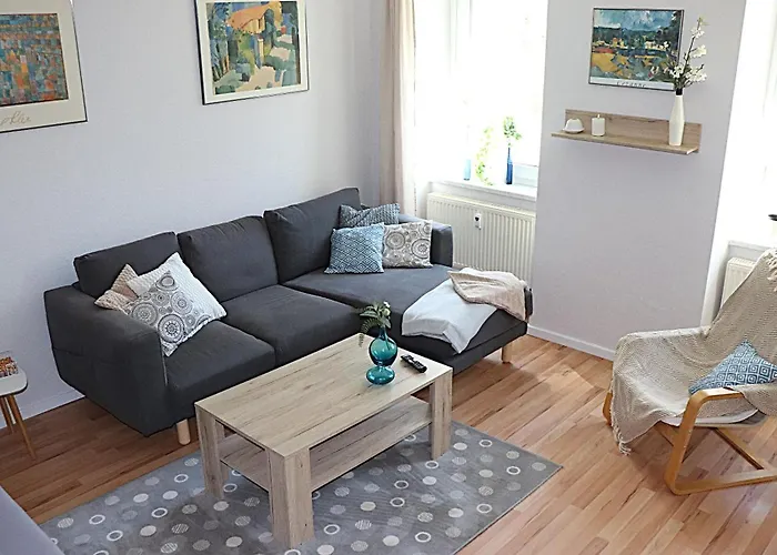 Фото Sei Hier Gast - Fewo 2 Ferienwohnung Im Gesindehaus Warmsdorf, Zentral Zwischen Aschersleben, Bernburg Und Stassfurt