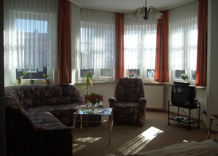 Hotel Zur Brockenbahn Benneckenstein photo